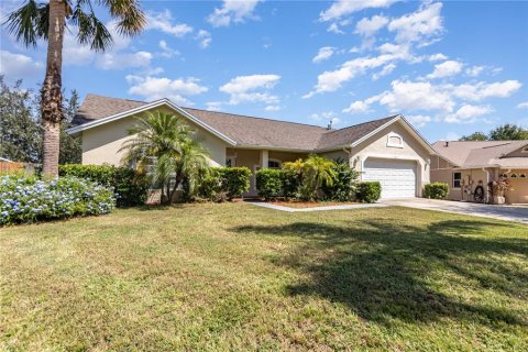 Casa en venta en Clermont, Florida, 4 dormitorios, 180.6 m2 № 1905025 - foto 2