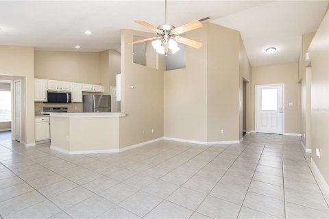 Casa en venta en Clermont, Florida, 4 dormitorios, 180.6 m2 № 1905025 - foto 3