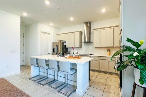 House in Orlando, Florida 6 bedrooms, 349.68 sq.m. № 1883201 - photo 27