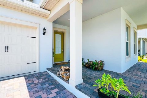 House in Orlando, Florida 6 bedrooms, 349.68 sq.m. № 1883201 - photo 8