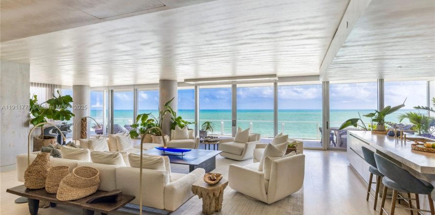 Condo à Surfside, Floride, 4 chambres № 1967603