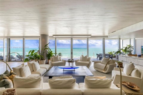 Copropriété à vendre à Surfside, Floride: 4 chambres, 494.33 m2 № 1967603 - photo 4