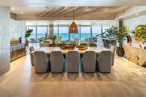 Copropriété à vendre à Surfside, Floride: 4 chambres, 494.33 m2 № 1967603 - photo 29