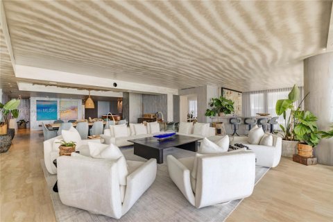 Copropriété à vendre à Surfside, Floride: 4 chambres, 494.33 m2 № 1967603 - photo 12