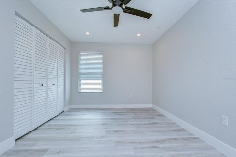 House in Bradenton, Florida 3 bedrooms, 142.7 sq.m. № 2236600 - photo 18