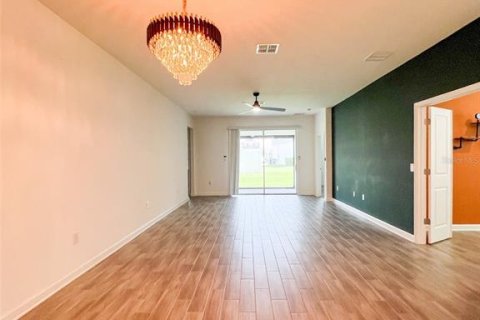 Casa en alquiler en Kissimmee, Florida, 4 dormitorios, 196.3 m2 № 1804820 - foto 6