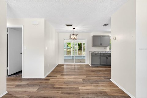 House in Citrus Springs, Florida 2 bedrooms, 80.27 sq.m. № 2095458 - photo 9