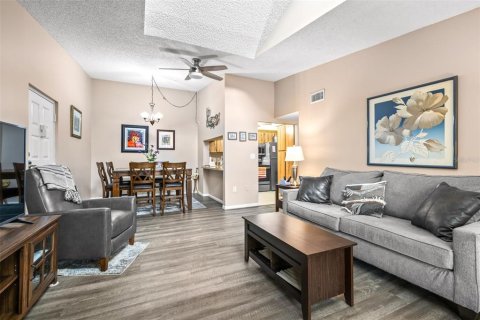 Condominio en venta en Palm Harbor, Florida, 2 dormitorios, 96.25 m2 № 1902873 - foto 8