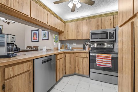 Condominio en venta en Palm Harbor, Florida, 2 dormitorios, 96.25 m2 № 1902873 - foto 11