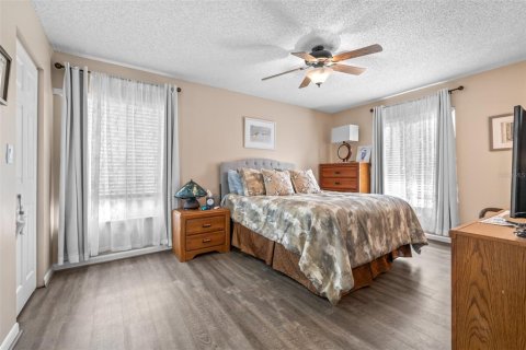 Condominio en venta en Palm Harbor, Florida, 2 dormitorios, 96.25 m2 № 1902873 - foto 17