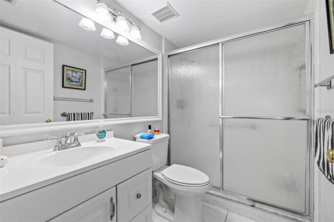 Condominio en venta en Palm Harbor, Florida, 2 dormitorios, 96.25 m2 № 1902873 - foto 18