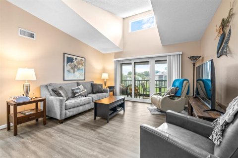 Condominio en venta en Palm Harbor, Florida, 2 dormitorios, 96.25 m2 № 1902873 - foto 5
