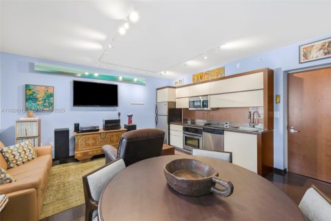Copropriété à vendre à Miami Beach, Floride: 1 chambre, 51.65 m2 № 1982364 - photo 2