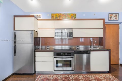 Copropriété à vendre à Miami Beach, Floride: 1 chambre, 51.65 m2 № 1982364 - photo 4