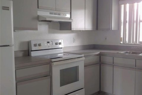 Duplex in Lecanto, Florida 4 bedrooms, 227.42 sq.m. № 1754900 - photo 4