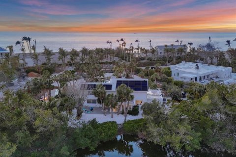 Villa ou maison à vendre à Sarasota, Floride: 3 chambres, 256.97 m2 № 1508229 - photo 1