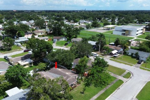 Casa en venta en Pinellas Park, Florida, 3 dormitorios, 193.52 m2 № 1902932 - foto 30