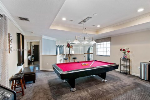 House in Pembroke Pines, Florida 4 bedrooms, 320.79 sq.m. № 2392973 - photo 27