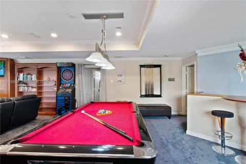 House in Pembroke Pines, Florida 4 bedrooms, 320.79 sq.m. № 2392973 - photo 28