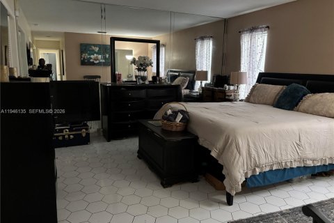 Villa ou maison à vendre à Tamarac, Floride: 3 chambres, 222.5 m2 № 2061205 - photo 14