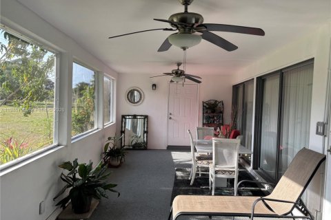 Villa ou maison à vendre à Tamarac, Floride: 3 chambres, 222.5 m2 № 2061205 - photo 26