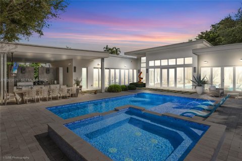 Купить виллу или дом в Майами, Флорида 5 спален, № 1986659 - фото 22