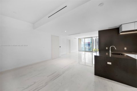 Condo in Miami, Florida, 2 bedrooms  № 1704128 - photo 8