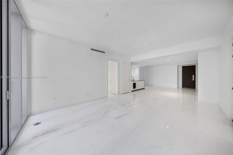 Condo in Miami, Florida, 2 bedrooms  № 1704128 - photo 14