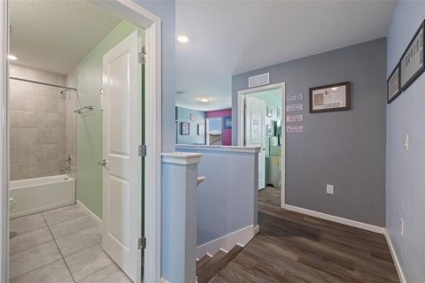 Casa en venta en Ruskin, Florida, 4 dormitorios, 224.45 m2 № 2352407 - foto 29
