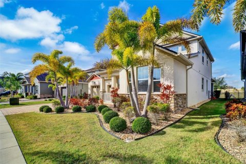 House in Orlando, Florida 4 bedrooms, 308.9 sq.m. № 2105560 - photo 3