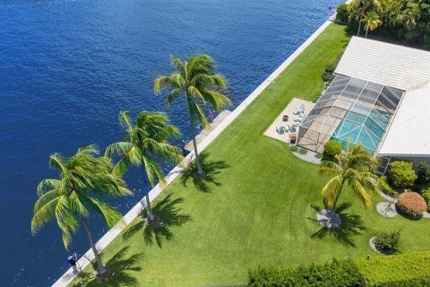 House in Gulf Stream, Florida 5 bedrooms, 295.89 sq.m. № 2190126 - photo 5