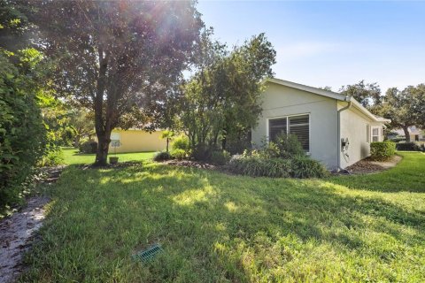 House in DeLand, Florida 3 bedrooms, 166.57 sq.m. № 2396881 - photo 24