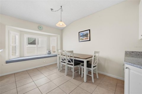 House in DeLand, Florida 3 bedrooms, 166.57 sq.m. № 2396881 - photo 11