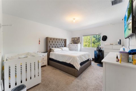 Townhouse in Miami, Florida 3 bedrooms, 141.58 sq.m. № 2110285 - photo 16