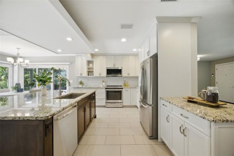 Купить виллу или дом в Сент-Питерсберг, Флорида 4 комнаты, 163.97м2, № 1675833 - фото 13