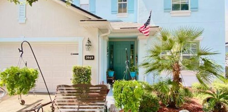 House in Jacksonville, Florida 4 bedrooms, 237.64 sq.m. № 868141