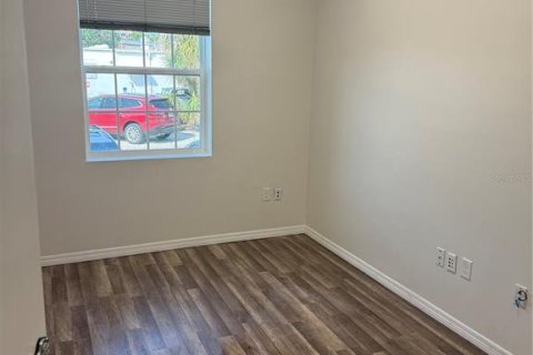Immobilier commercial à louer à Kissimmee, Floride: 1487.37 m2 № 1826372 - photo 26
