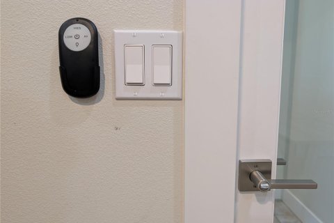 Immobilier commercial à louer à Sarasota, Floride: 13.29 m2 № 2387320 - photo 5
