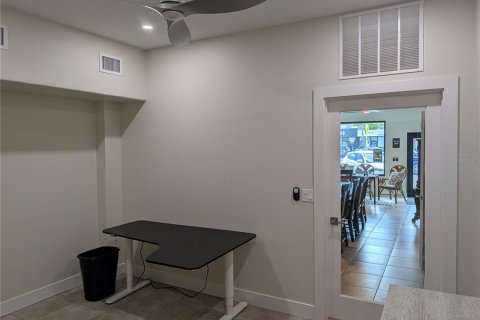 Immobilier commercial à louer à Sarasota, Floride: 13.29 m2 № 2387320 - photo 4