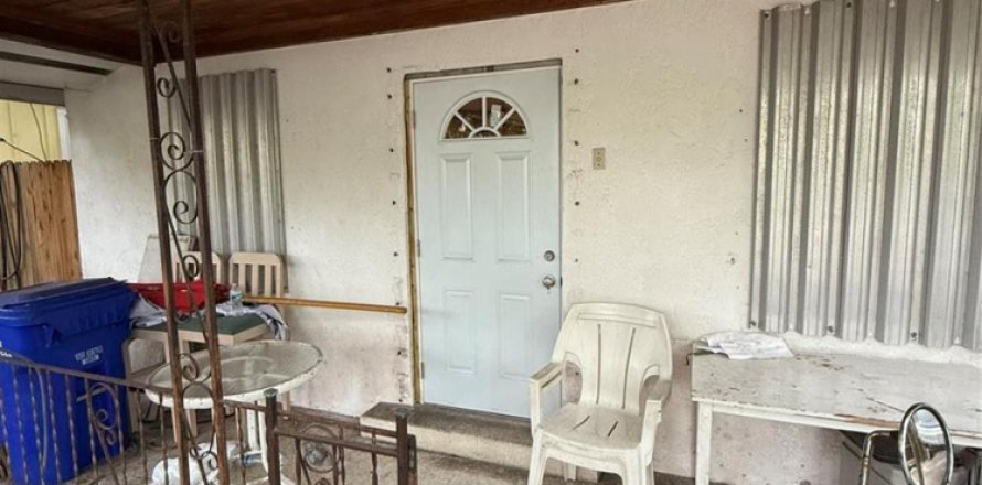 Casa en Key West, Florida 3 dormitorios, 124.86 m2 № 2193915
