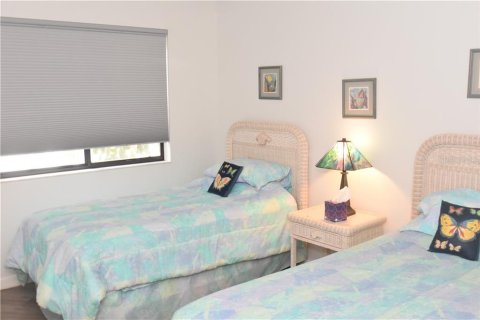 Снять в аренду кондоминиум в Сарасота, Флорида 3 комнаты, 112.5м2, № 213490 - фото 13