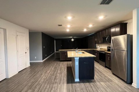 Casa en venta en St. Lucie, Florida, 3 dormitorios, 157.56 m2 № 2078356 - foto 2