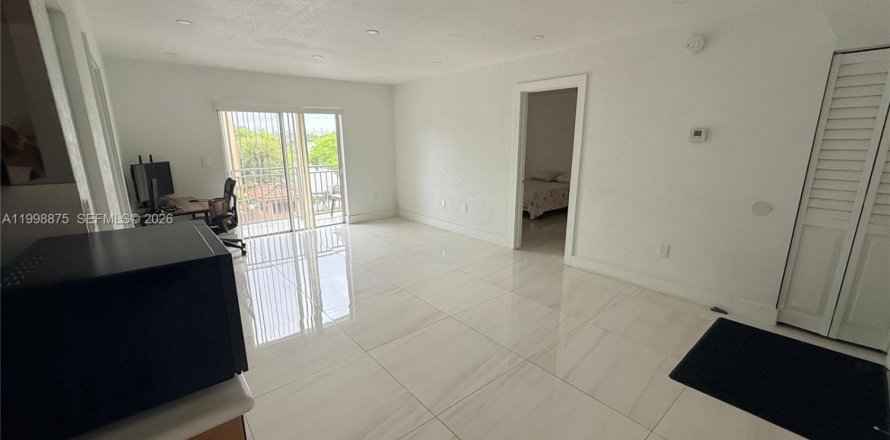 Appartement à Miami, Floride 2 chambres, 72.65 m2 № 2060932