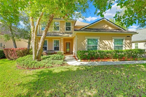House in Green Cove Springs, Florida 5 bedrooms, 286.05 sq.m. № 2215943 - photo 8