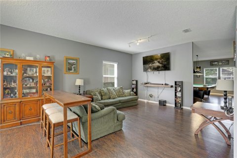 House in Green Cove Springs, Florida 5 bedrooms, 286.05 sq.m. № 2215943 - photo 12