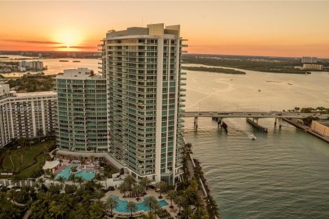 Copropriété à louer à Bal Harbour, Floride: 3 chambres, 288.46 m2 № 2037930 - photo 26