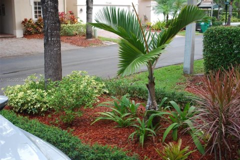 Villa ou maison à vendre à Doral, Floride: 4 chambres, 214.79 m2 № 2010854 - photo 13