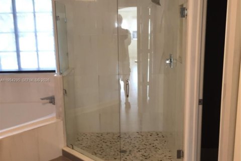 Villa ou maison à vendre à Doral, Floride: 4 chambres, 214.79 m2 № 2010854 - photo 27