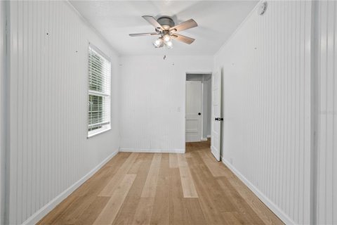 Купить виллу или дом в Кэсселберри, Флорида 8 комнат, 79.99м2, № 2150389 - фото 24