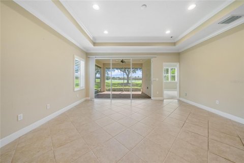 House in Sun City Center, Florida 3 bedrooms, 145.67 sq.m. № 1912832 - photo 22